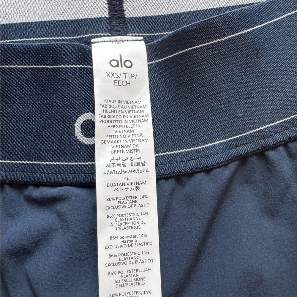 ALO Yoga Womans Suit up Trouser Pants Size Xxs Regular - Picture 4 of 7